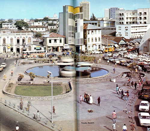 Guide to Lagos 1975 029 Tinubu square