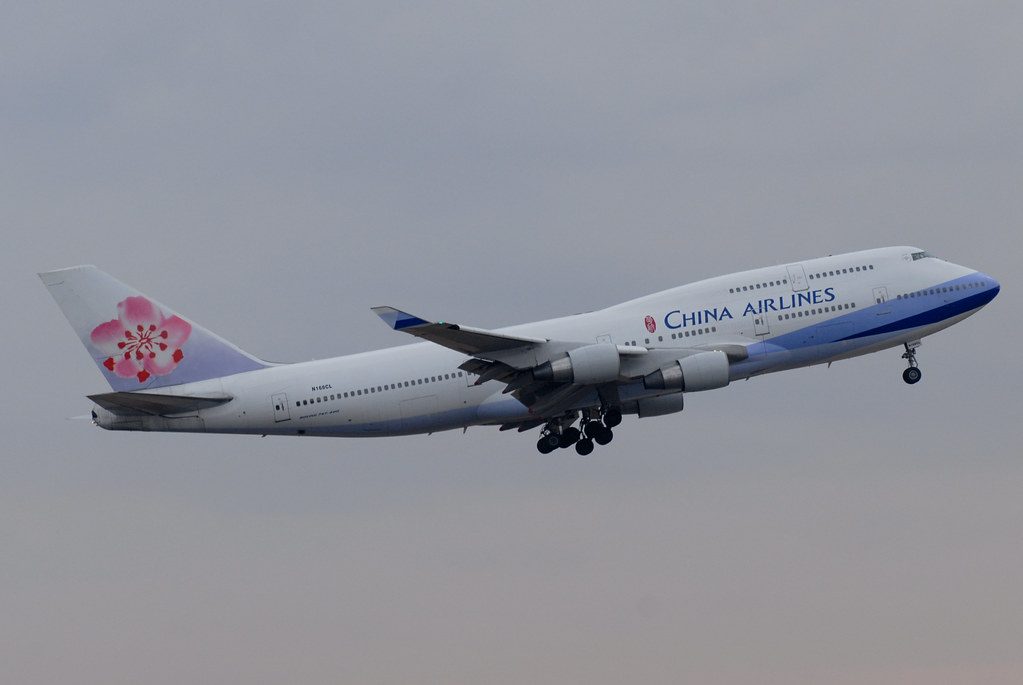 N168CL China Airlines Boeing 747-409 - cn 29906