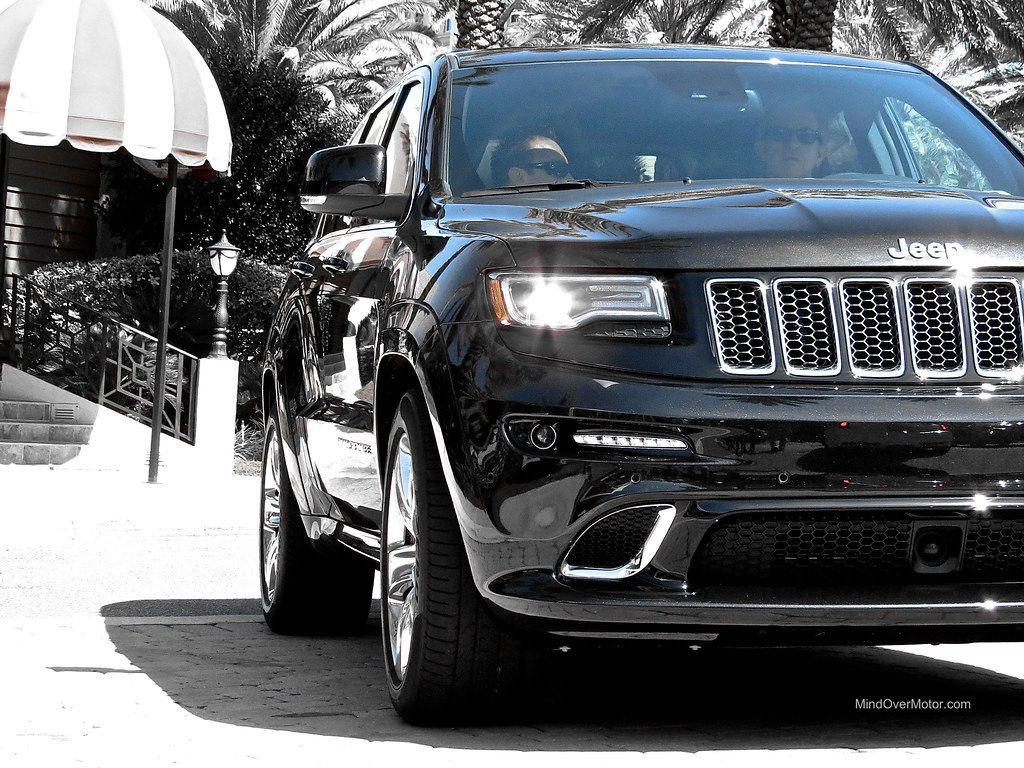 Jeep Grand Cherokee SRT reviewed by Mind Over Motor