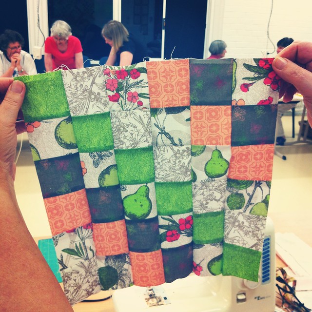 Scrappy Tripalong at the Canberra Quilters Modern Quilt Group