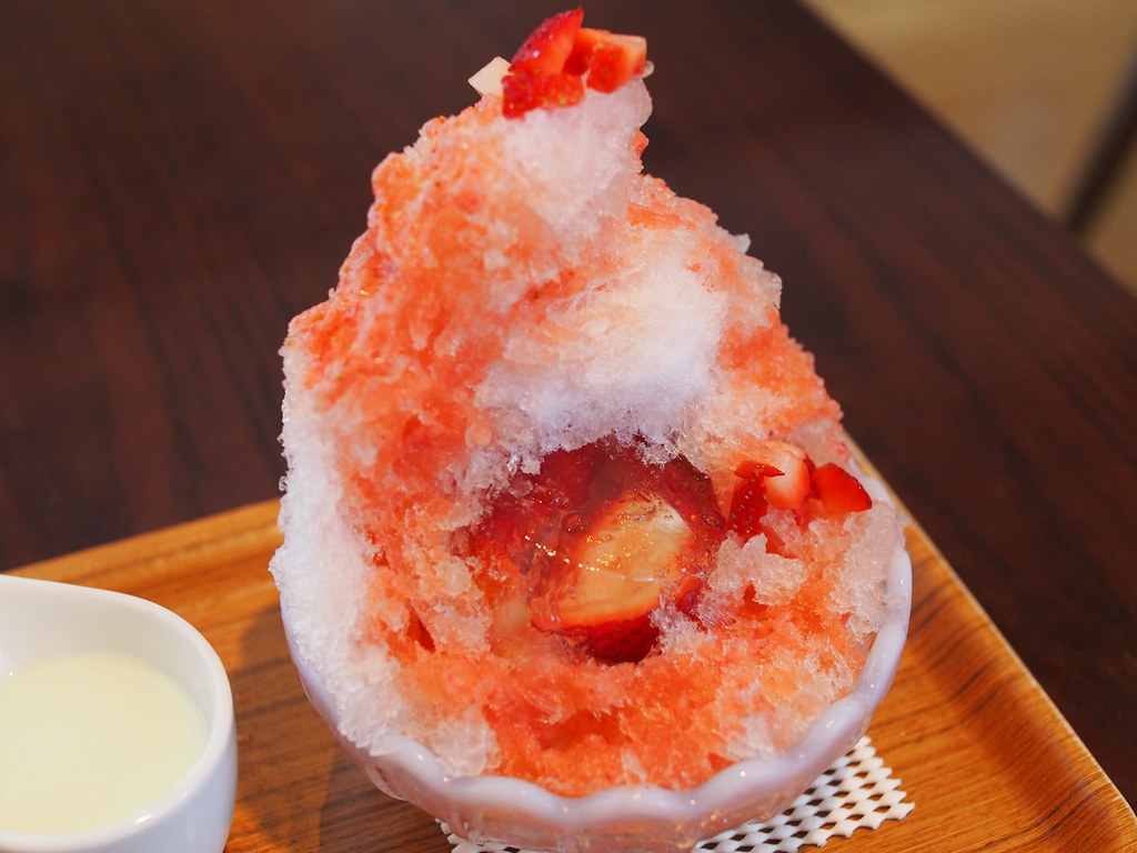 Japanese Shaved Ice Dessert - Triple Strawberry