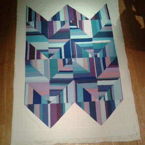 Finally basted but it needs to be quilted and bound by Saturday and in the post for arrival Monday. I'm not hopeful. X