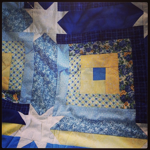Writing a post about my 6 Quilts This Year goal. This one = made by mom, 12 years ago, just waiting for my handquilting.