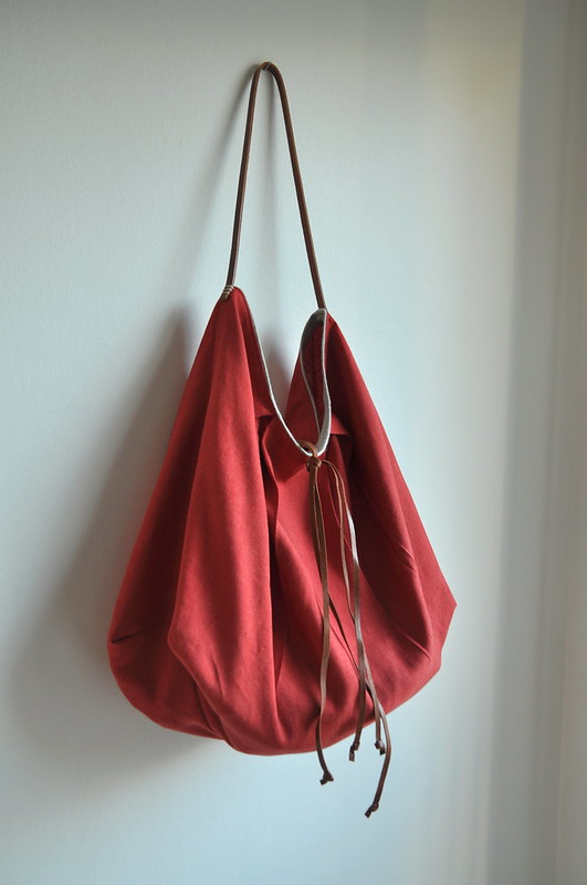 Color me red - Large tote