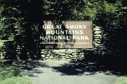 Great Smoky Mountains Park sign