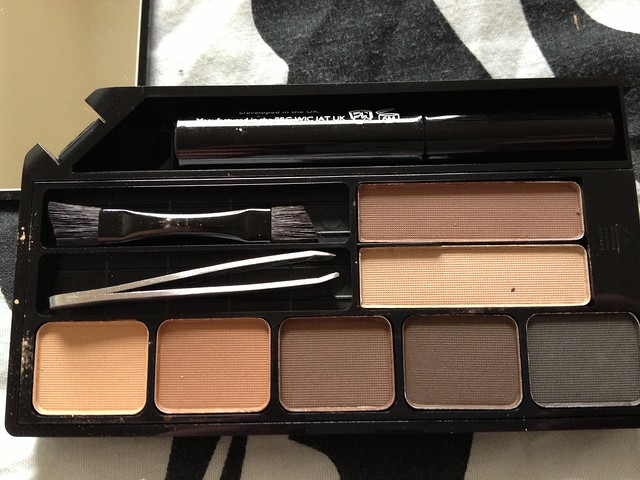 Look_Beauty_Brow_Perfect_Kit (6)