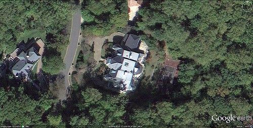 house claimed by Lamont Butler (via Google Earth)