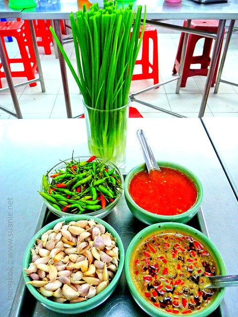 Bangkok Oct 2011 - street food condiments