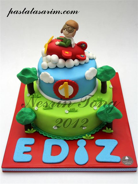 1st birthday cake - ediz (Medium)