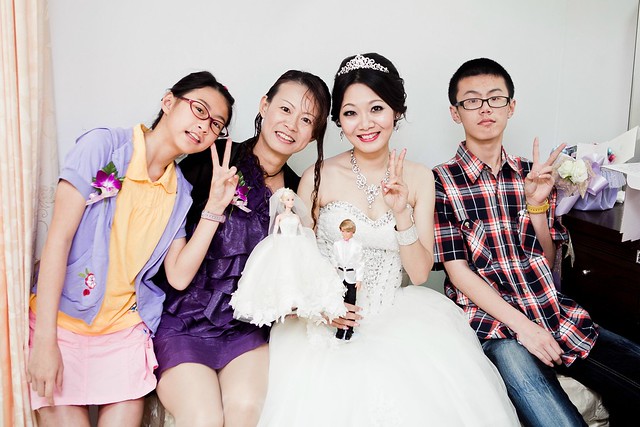 雯雯、大姊、新娘與博翔