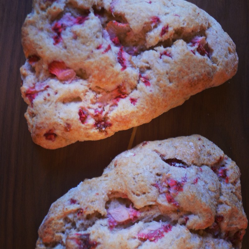 whole wheat strawberry ricotta scones | things i made today