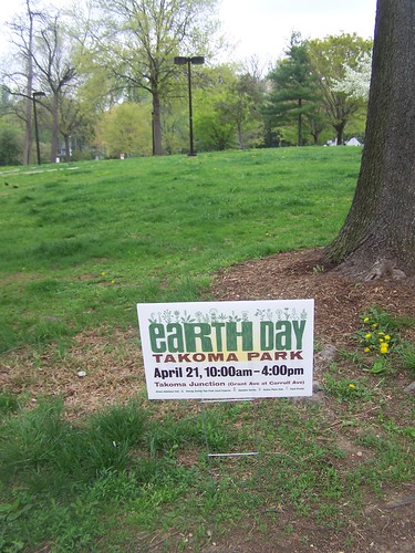 Earth Day 2013 yard sign, Takoma Park, Maryland