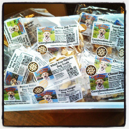 Who's visiting the #8 pit at @nhms tomorrow to get their @caseyjonesbones #dogtreats ? #uslegends #racing