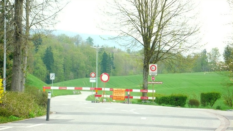 Feldbrunnen road to Riedholz closed
