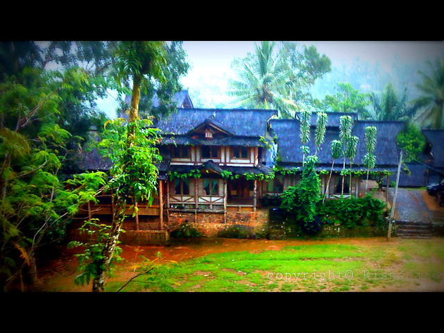 Rumah Adat Desa Sirnaresmi Cisolok Sukabumi Jabar