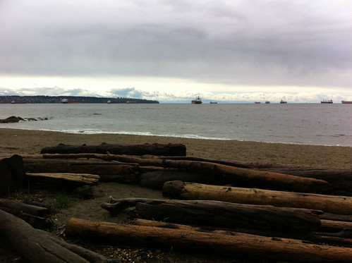 Third Beach in Vancouver (Stanley Park) on a grey Sunday afternoon