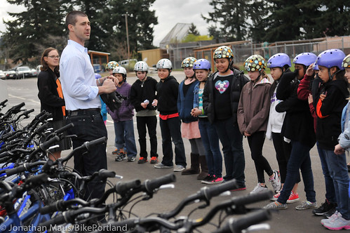 Joey Harrington school bike safety event-8