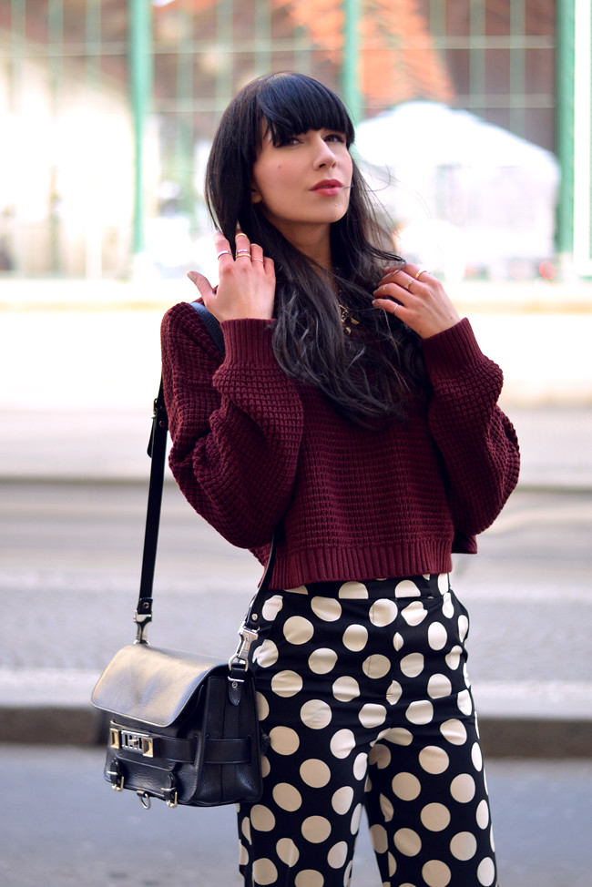 Topshop dots burgundy outfit blogger CATS & DOGS fashion blog 9