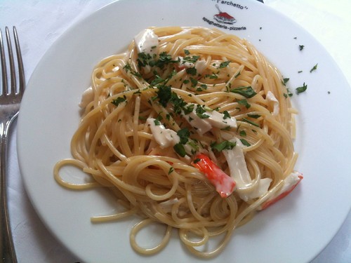 45045056-spaghetti_with_crab