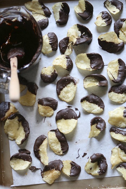 Chocolate Covered Potato Chips 001
