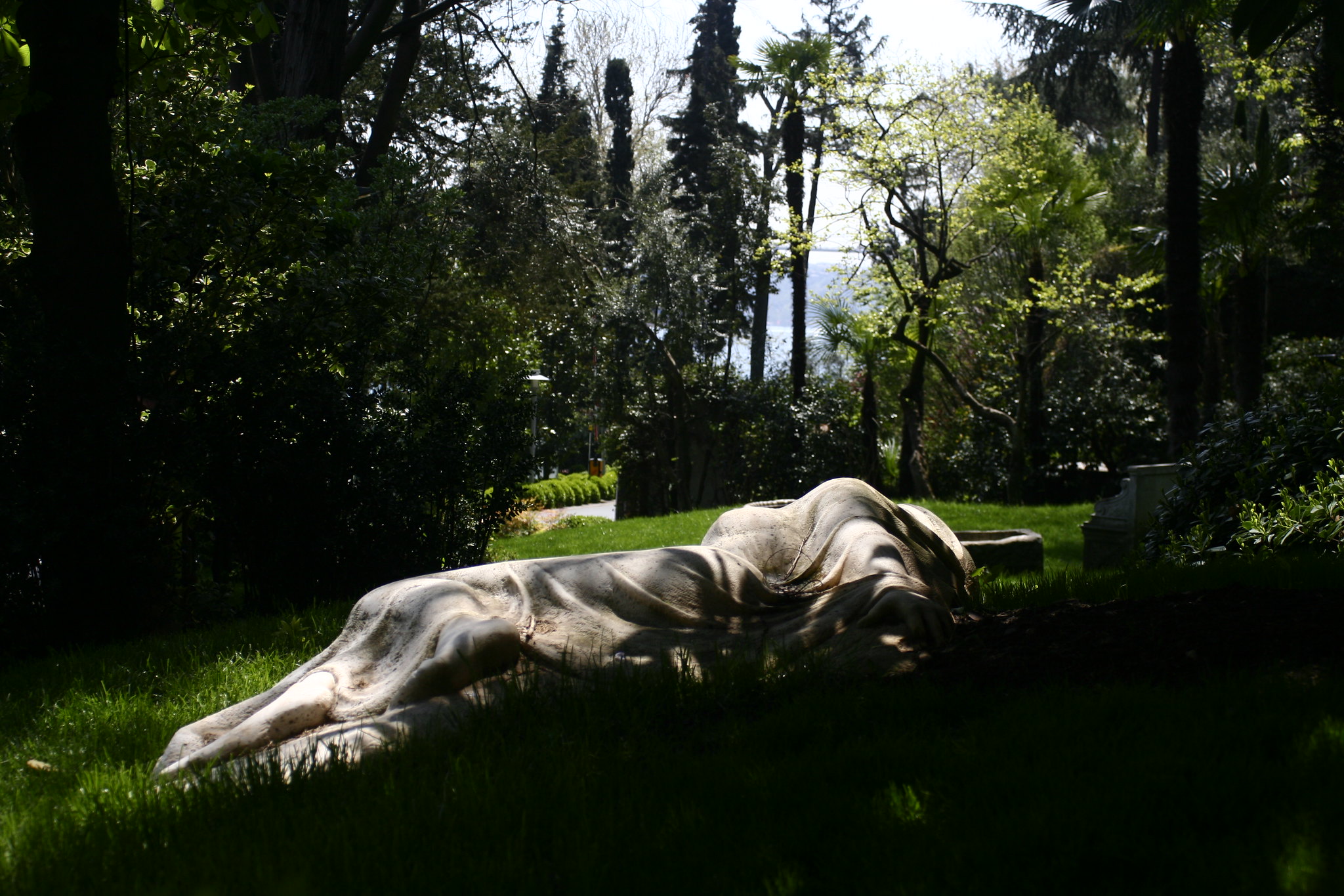 Sculpture in the garden of the Sakıp Sabancı Museum.
