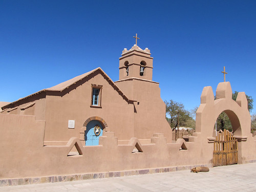 San Pedro de Atacama et son église en adobe