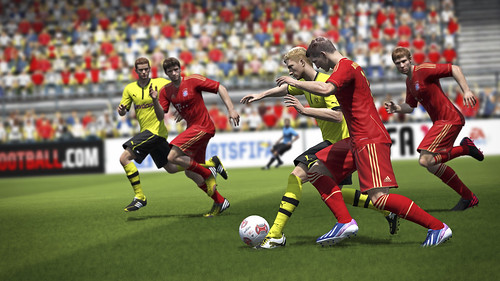 FIFA14_NG_DE_protect_the_ball