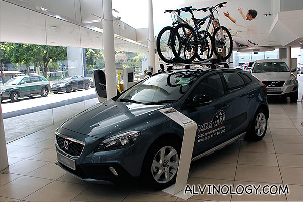 You can load bicycles on your Volvo 