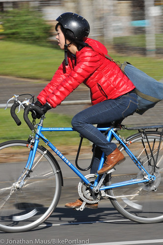 People on Bikes N Vancouver Ave-58-39