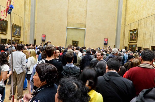 Crowded Mona Lisa