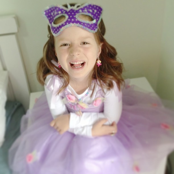 The party girl getting ready in all her fairy glamour #firsttimewithcurlyhair #birthdaygirl  #bringonthefairyparty
