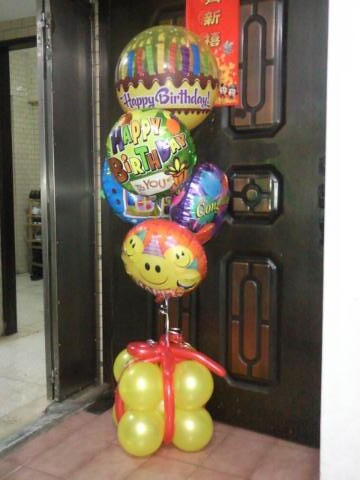 生日禮物氣球串，送禮，佈置皆宜 by 豆豆氣球材料屋 http://www.dod.com.tw