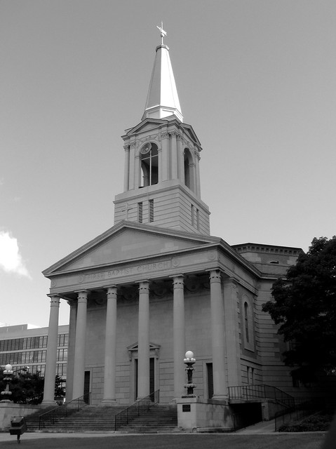 First Baptist Church (Black & White) - Downtown Knoxville