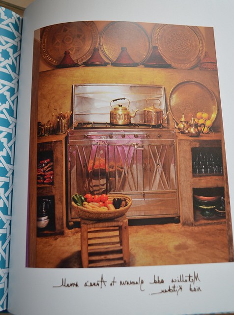 glimpse into a moroccan kitchen