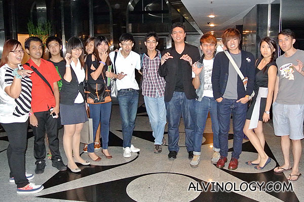 Movie director, Cheng Ding An (in black jacket and both hands raised) together with a group of bloggers