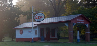 Esso Station D50