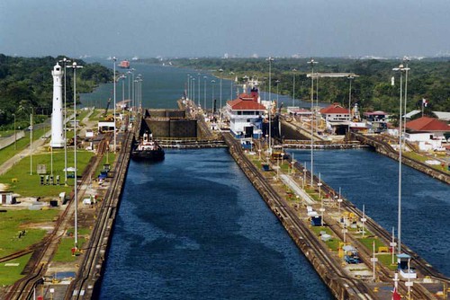 Panama Canal in Panama-Picture of Panama Canal tourism destinations