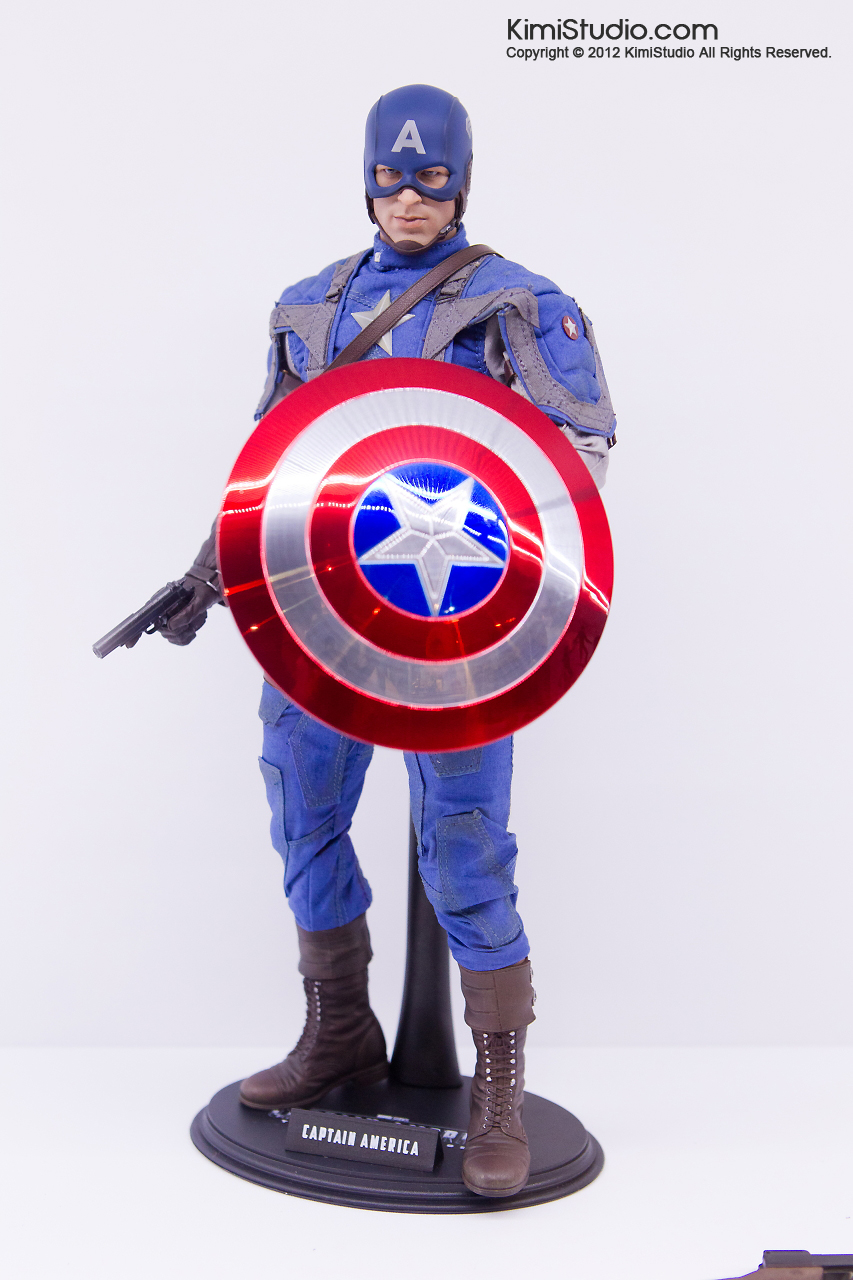 2011.11.12 HOT TOYS-110