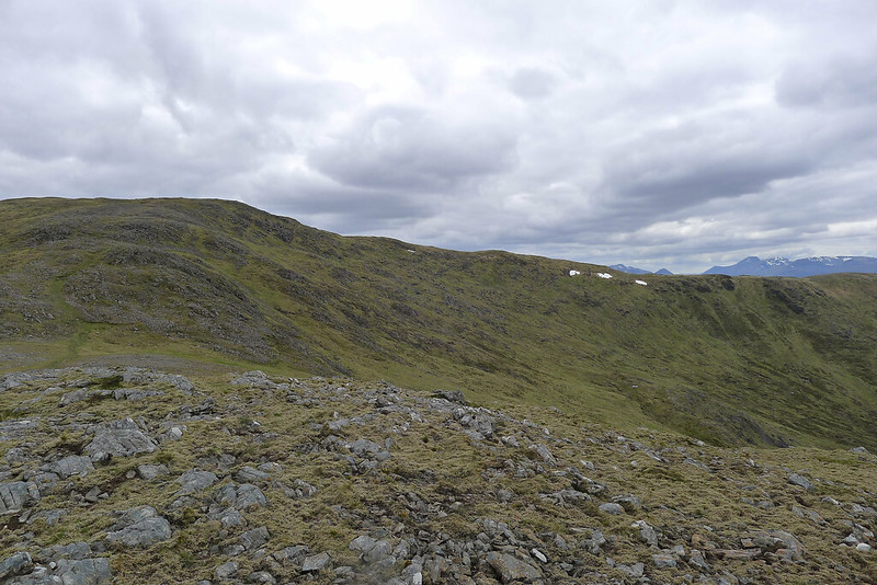 The north ridgeline above Coire Creagach