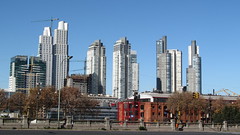 Edificios en altura - Buenos Aires tocando las puertas del cielo