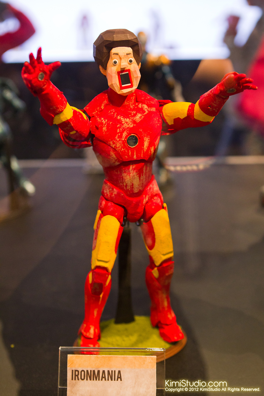 2011.11.12 HOT TOYS-045
