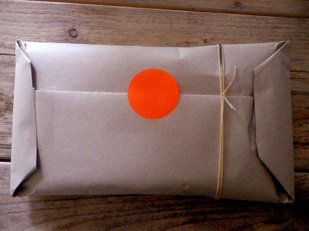 restored-packaging-orange-point