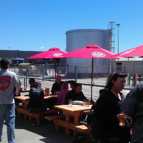 Sunny day at Drake's Barrel Room for 1st Anniversary party