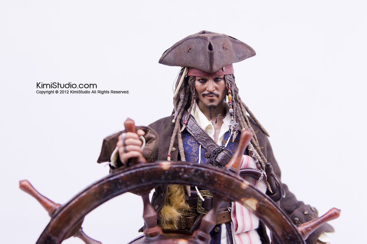 2011.11.12 HOT TOYS-106