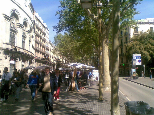 Barcelona, 1 de mayo de 2012, setenta y cinco años después.. by Octavi Centelles