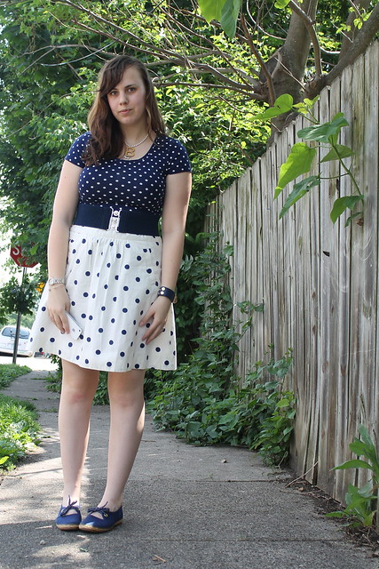 Double dots outfit: polkadot skirt from J. Crew Factory, polkadot top from H&M, thrifted belt, thrifted espadrilles, Anne Boleyn necklace made by me