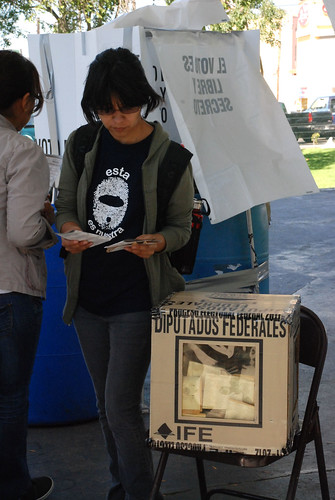 Elecciones presidenciales en México by Oscar R Ortega / Journalism