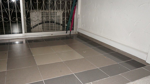 tiles and renovation - rebecca saw-003