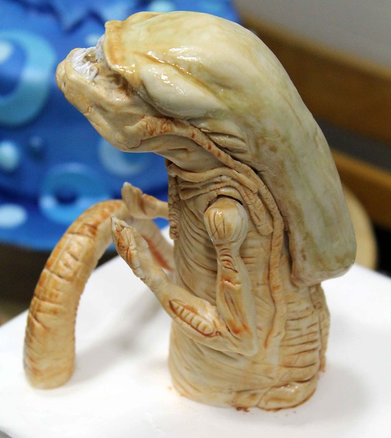 chestburster cake Alien