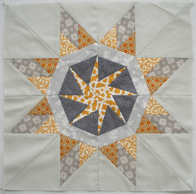 Paper-pieced star for Kati